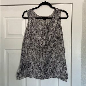 100% silk paperwhite Women's Black and White Sleeveless Top size 08